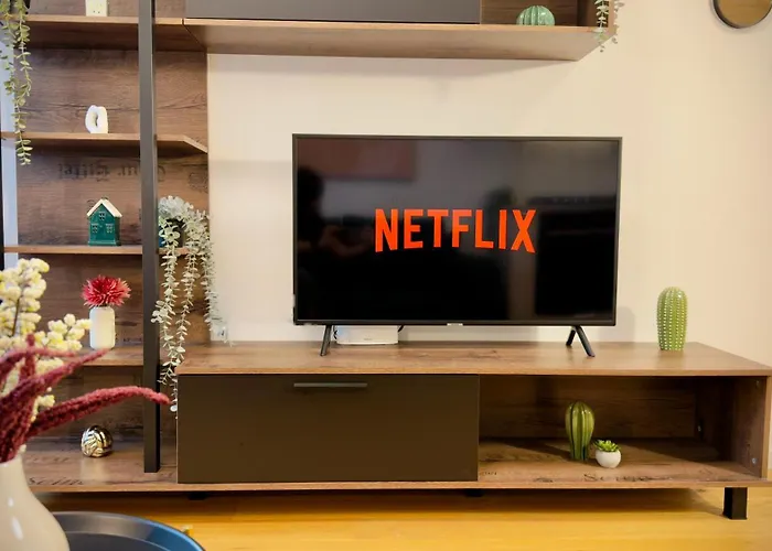 Aviatiei Park Haven - Stylish 1br With Balcony Lejlighed Bukarest