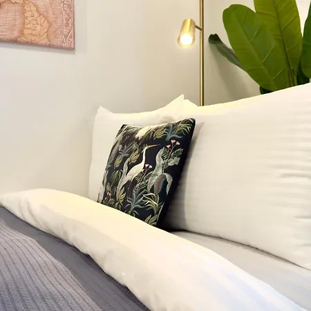 Aviatiei Park Haven - Stylish 1br With Balcony * ブカレスト