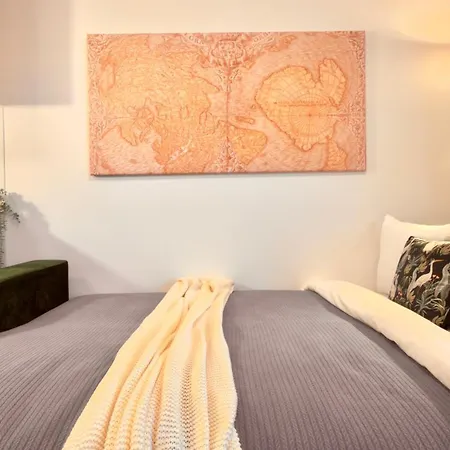 Aviatiei Park Haven - Stylish 1br With Balcony Lejlighed *