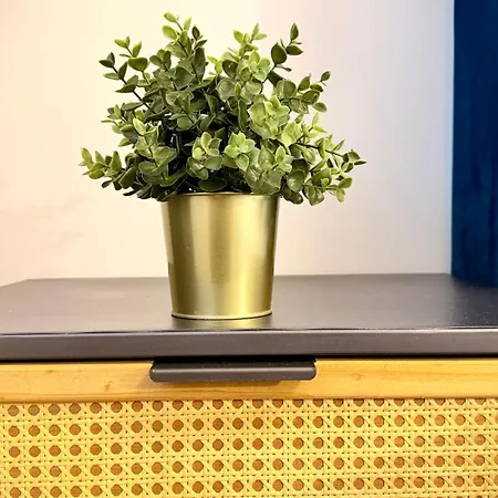 דירה Aviatiei Park Haven - Stylish 1br With Balcony *