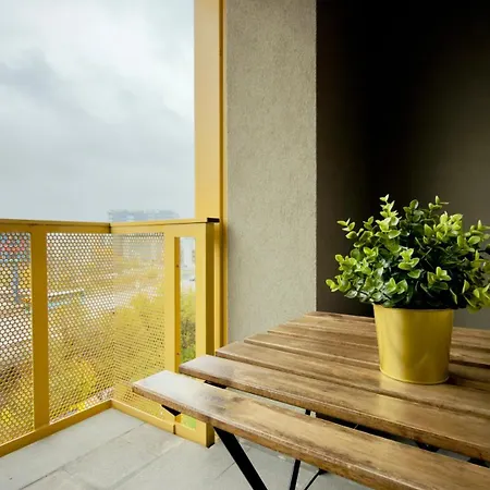 Aviatiei Park Haven - Stylish 1br With Balcony Bukarest