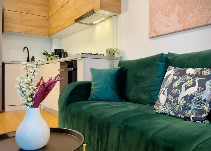 Aviatiei Park Haven - Stylish 1br With Balcony Appartement
