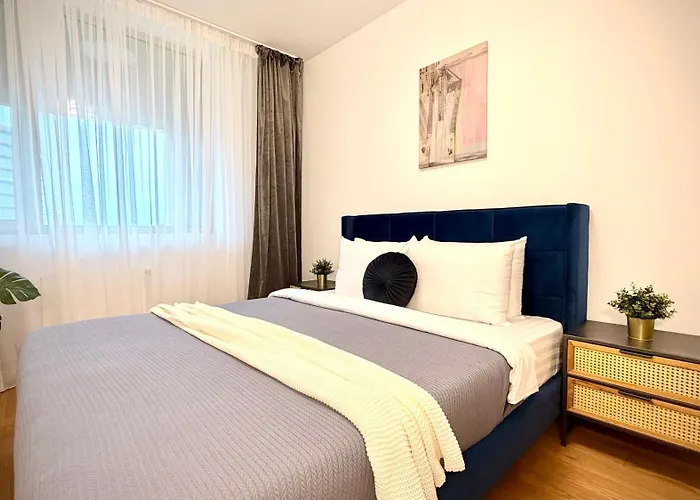 Апартаменти Aviatiei Park Haven - Stylish 1br With Balcony *